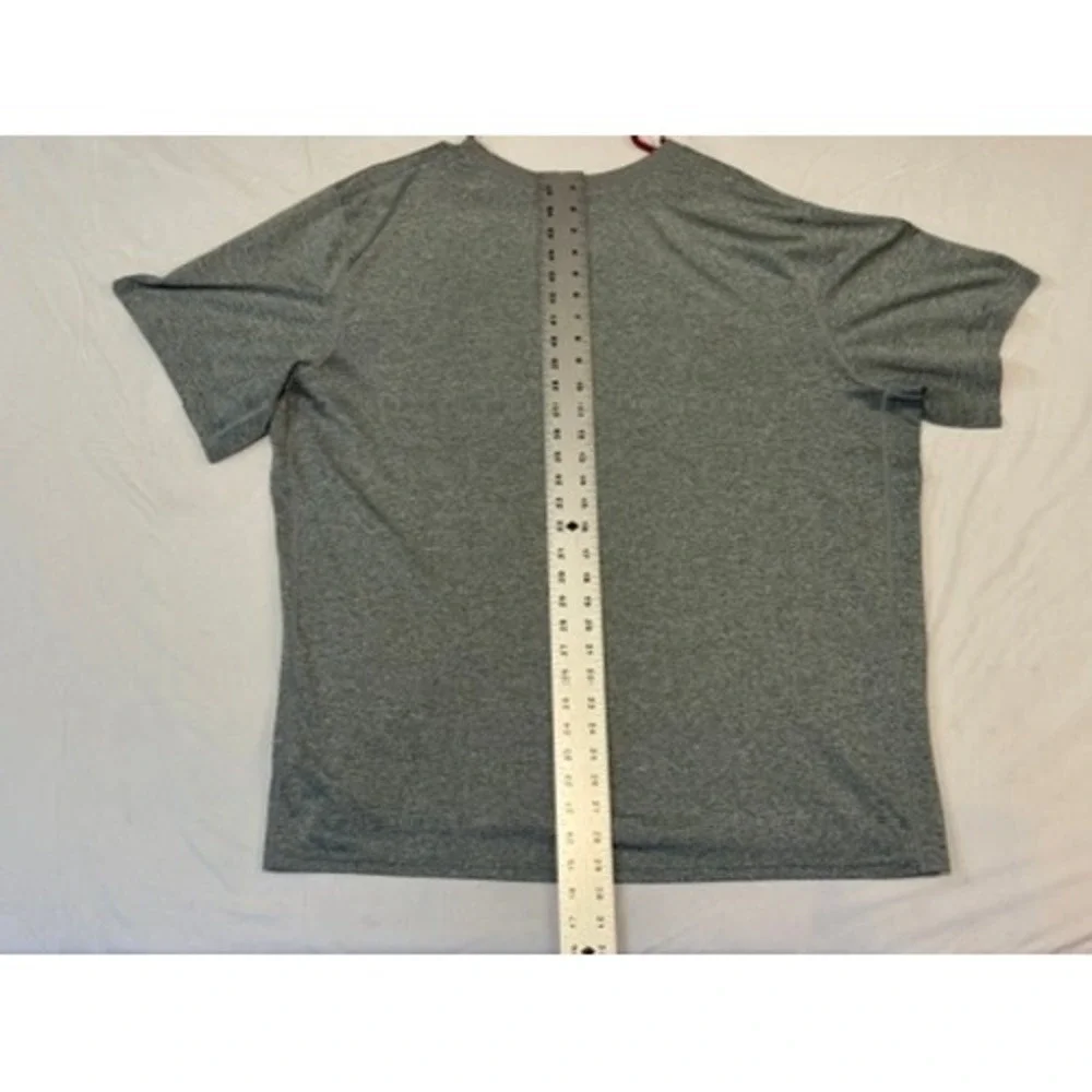 Nike Dri-FIT Livestrong Mens XXL Gray Heather Short Sleeve Training T-Shirt